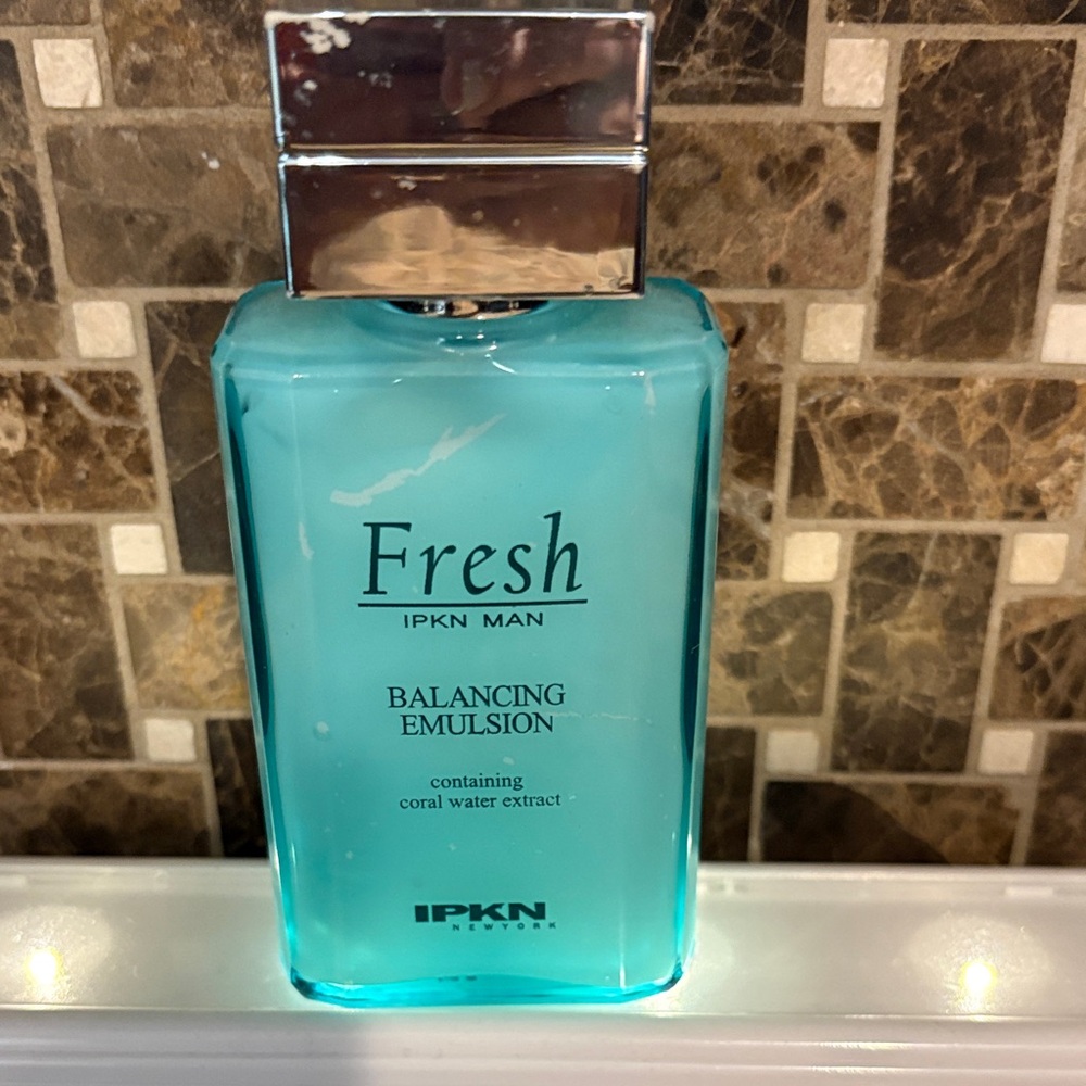Fresh IPKN‎ Man Balancing Emulsion - Aqua Turquoise